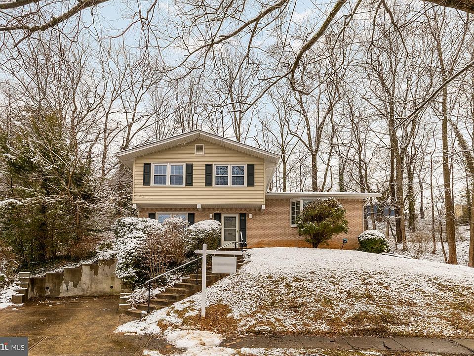 1st image of 118 White Birch Ct