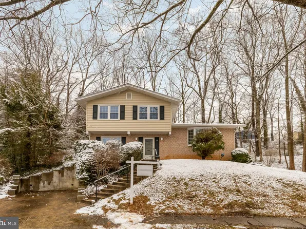 118 White Birch Ct, Greenbelt, MD 20770