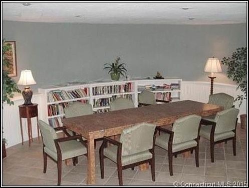 Conference/Meeting Room