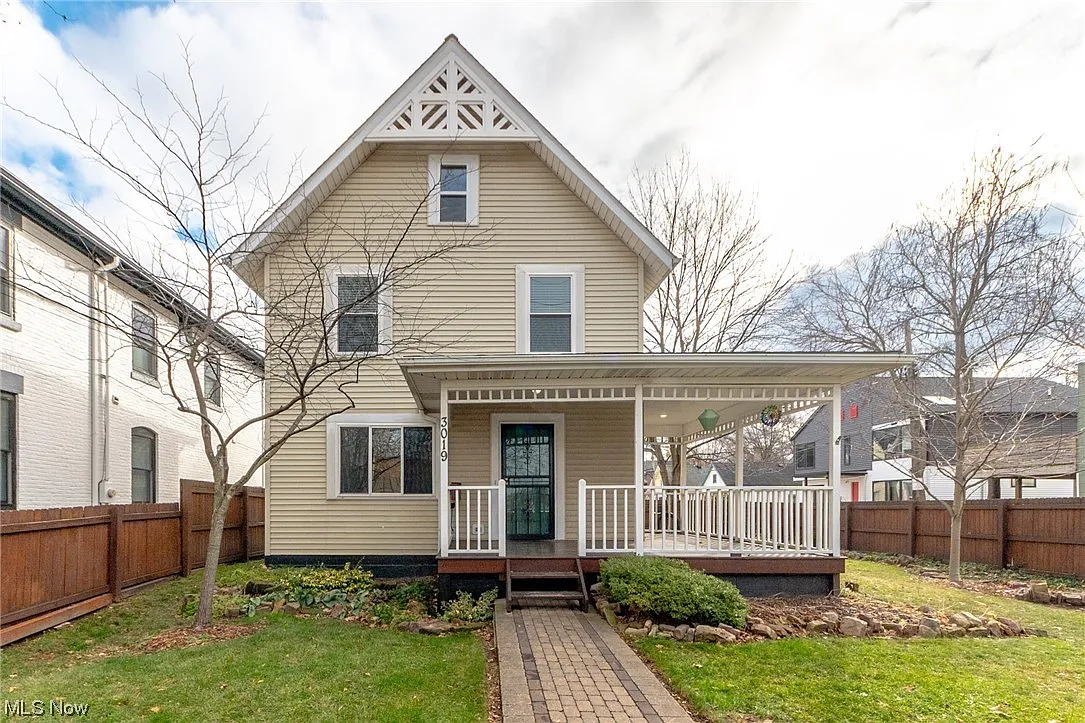3019 Chatham Ave photo 1