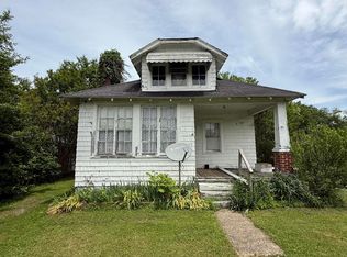 272 E Center St, Beattyville, KY 41311