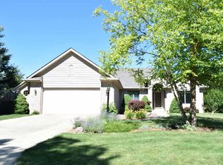 10116 Ethen Ct, Fort Wayne, IN