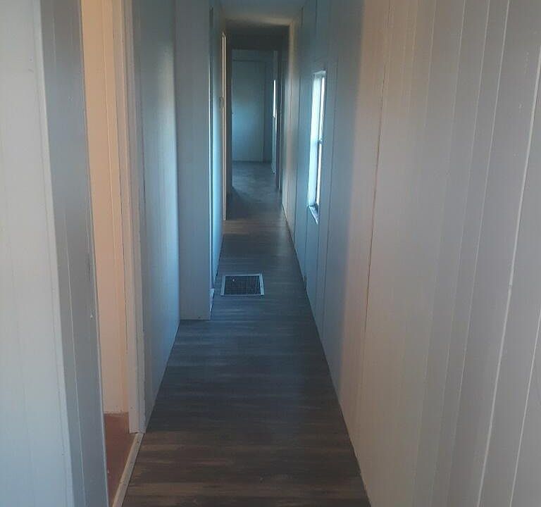 2nd image of 5431 NE 35th St Lot 36