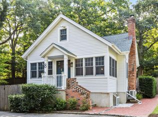 8 Quogue Dr, Sound Beach, NY 11789