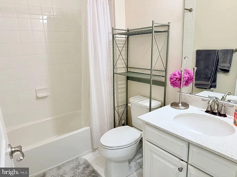 215 Quarry Point Rd — Photo 23