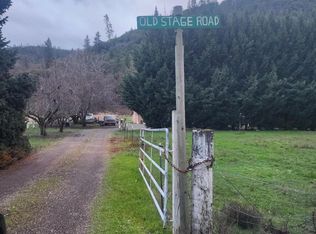 11811 Old Stage Rd, Gold Hill, OR 97525