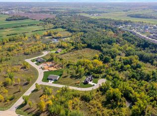 457 Breccia Way, Green Bay, WI 54311