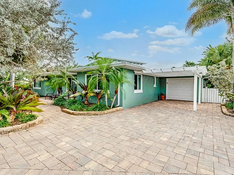 440 Jupiter Ln — Photo 7