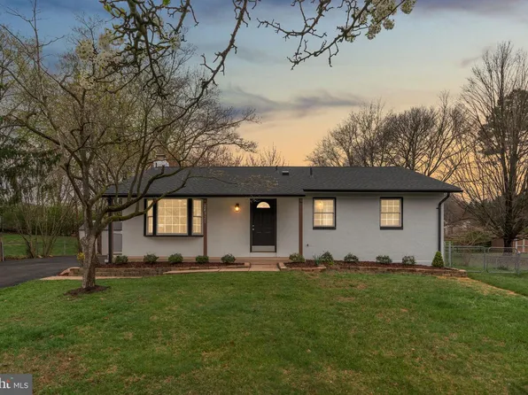 24320 Log House Rd, Gaithersburg, MD 20882