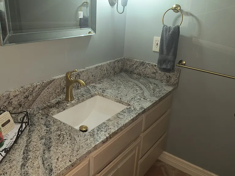 5112 SW Hewett Blvd — Photo 3