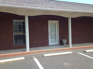 613 Pelham Rd S STE 3, Jacksonville, AL 36265