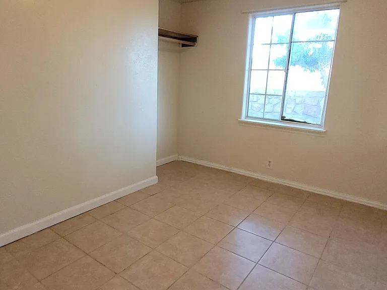 1st bedroom
