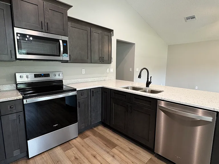 13319 SW 106th Pl — Photo 8