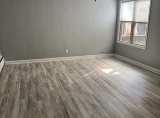 1021 N 8th St #9, Sheboygan, WI 53081