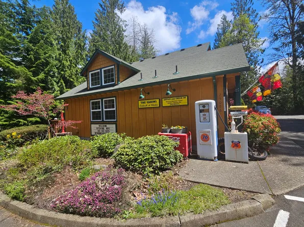 25084 E Welches Rd, Welches, OR 97067