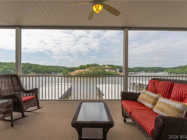 921 Summer Place Dr #4B, Camdenton, MO 65020