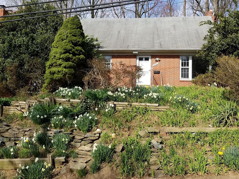 8802 Brierly Rd, Street View