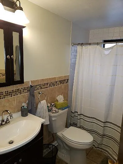 200 Mead St #4 — Photo 7
