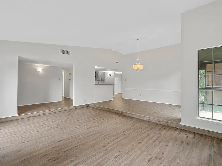 848 Shenandoah Dr — Photo 26