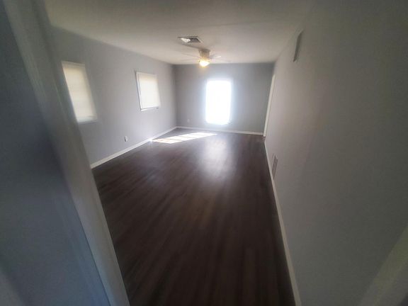 5th image of 5612 Dr Martin Luther King Jr St N