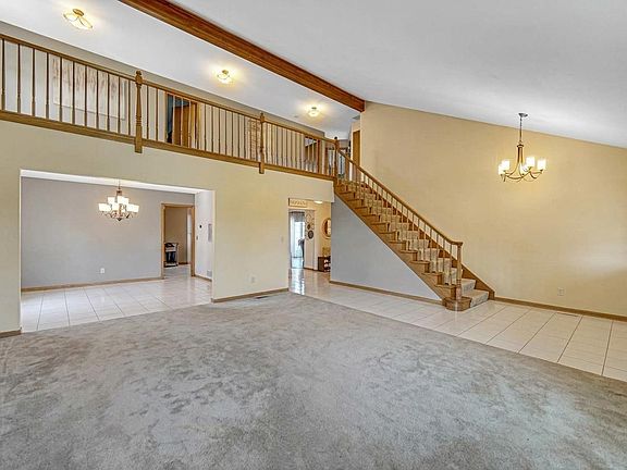 3rd image of 3226 Mallard Dr