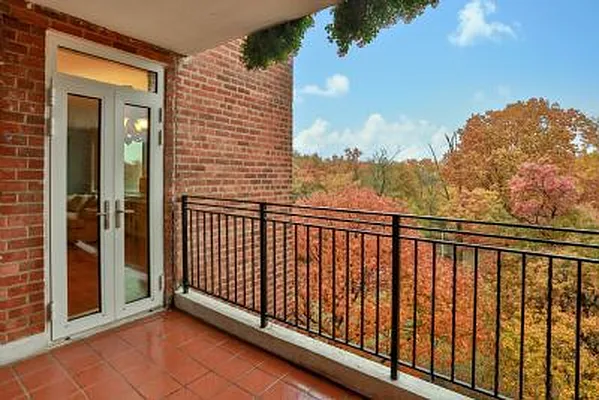 Sold by Trebach Realty | media 11