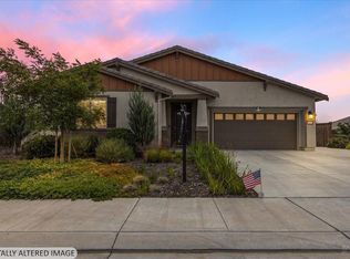 625 Wildflower Ln, Dixon, CA 95620