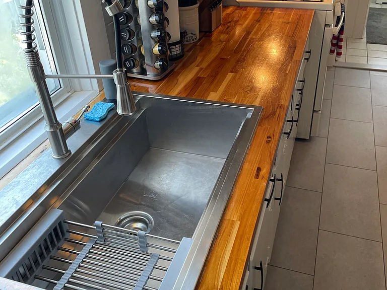 615 Wood St #2 — Photo 5