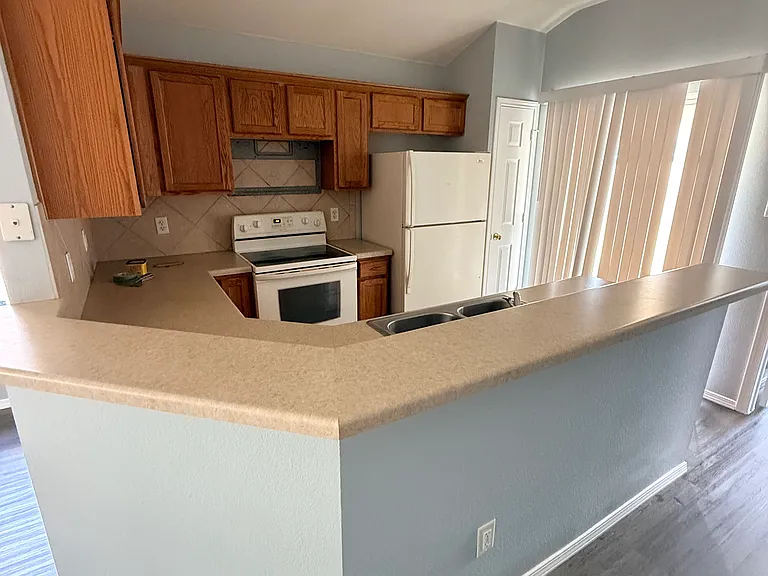5312 Causeway Ct — Photo 4