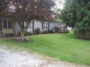 302 Clark St, Sidell, IL 61876