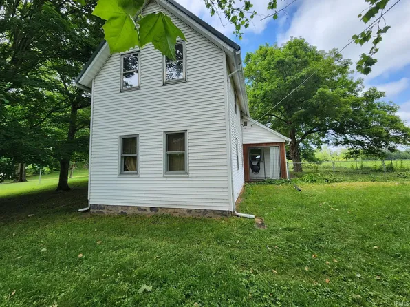 6235 E 250th St S, Walton, IN 46994