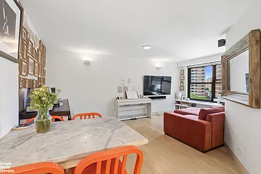 266 East Broadway #B705 image 1 of 9