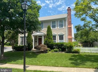 8601 Castlebar Way, Gaithersburg, MD 20886