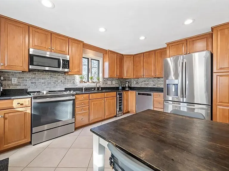 15 Sandini Rd — Photo 5