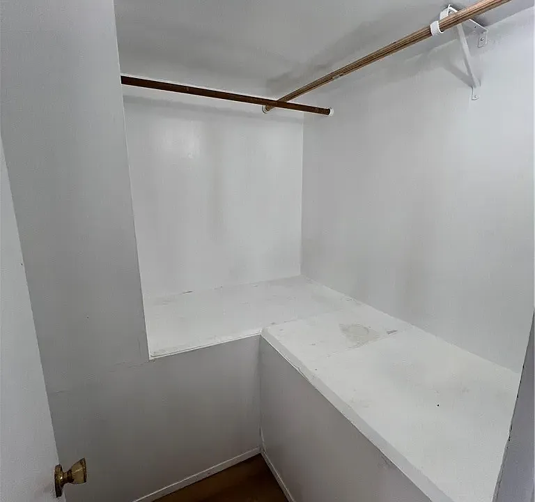 809 Virginia Ct