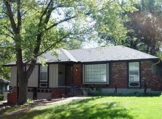 6401 E 134th St, Grandview, MO 64030