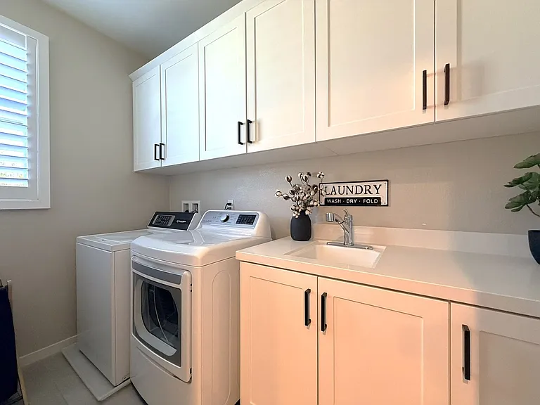 31 Jarano St — Photo 18