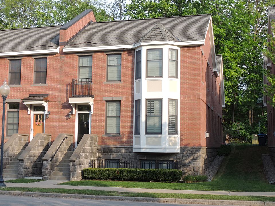 1st image of 152 High Rock Ave