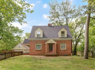 2310 E Grand Street, Springfield, MO 65804