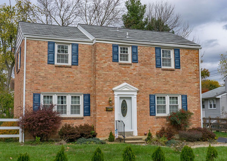 Welcome to 309 McDaniel Ave!