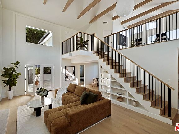 5th image of 4041 Davana Rd