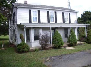 422 Gibbons Ave, Elkton, VA 22827