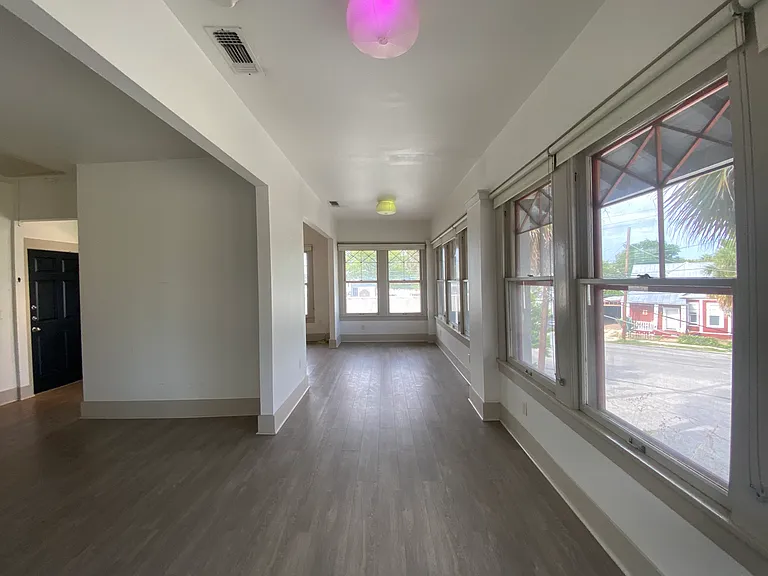 502 Eager St #7 — Photo 13