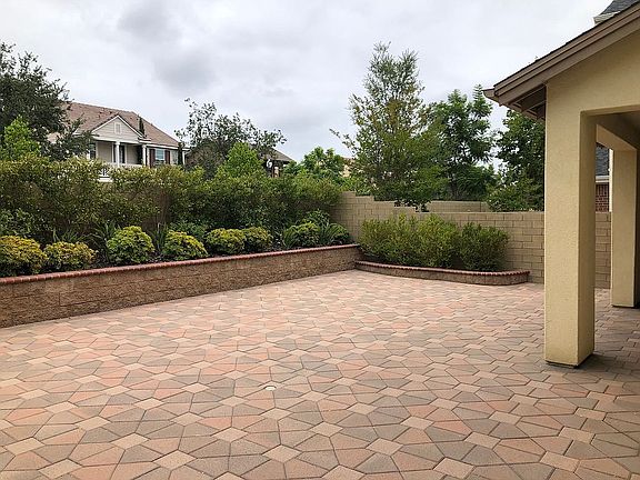 2nd image of 117 Carrotwood