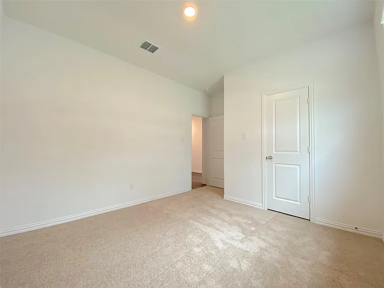 565 Pueblo Bonito Trl — Photo 8