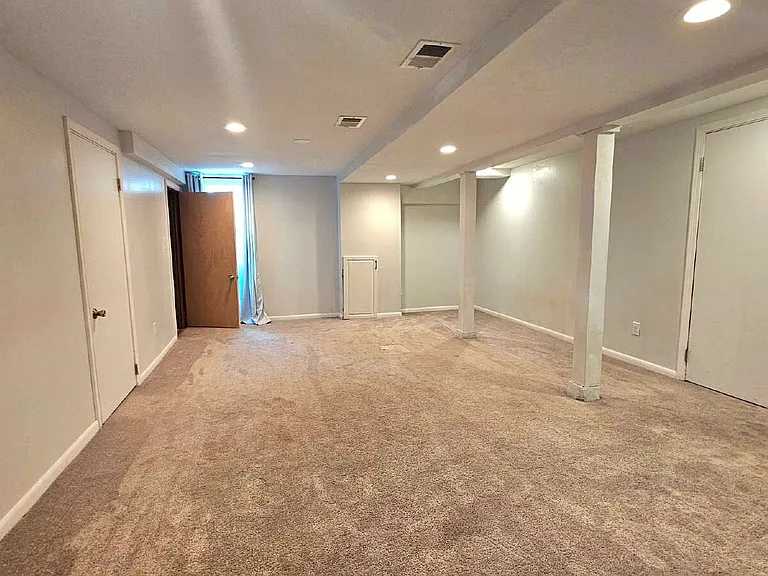 3029 Texas Ave S — Photo 17