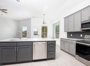 2806 Baskin Dr, Lancaster, TX 75134