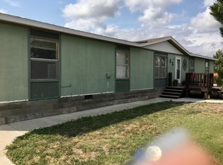 6090 E Mansfield Rd, Garden City, KS 67846