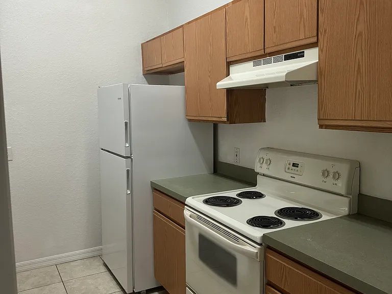 120 Eagle Point Blvd — Photo 7