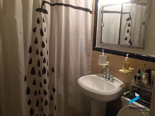 Rented by FirstService Realty (legacy) | media 11